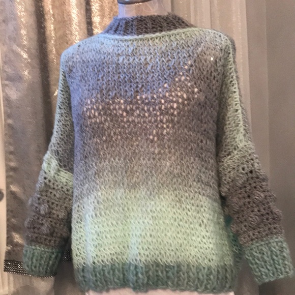 Women sweater - Picture 1 of 1